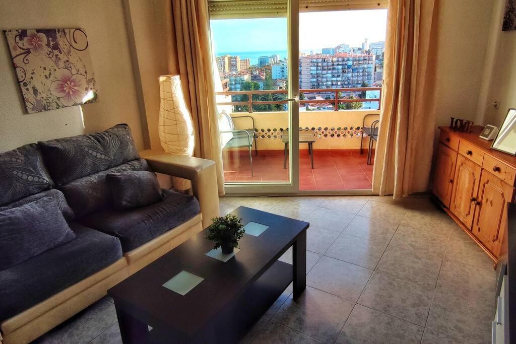 Apartamento Con Vistas Al Mar En Puerto Marina Apartman Torremolinos Kültér fotó